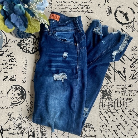 🏷️ 4/$25 Frayed Hem Distressed Skinny Cropped Mid Rise Jeans, Juniors Size 3 - Picture 6 of 7